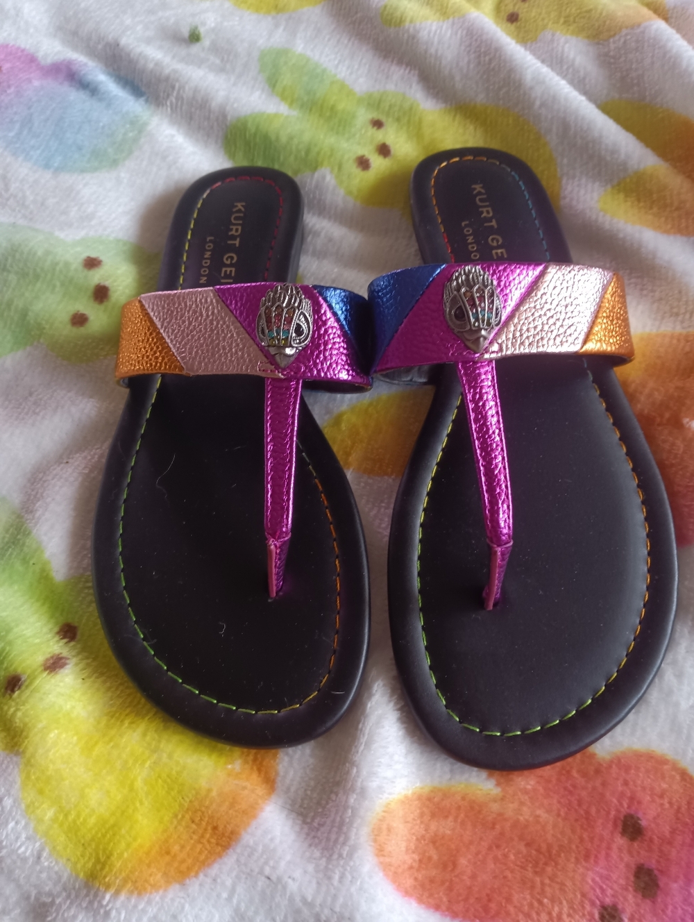 Kurt Geiger Metallic Colorblock Thong Sandals - Pink Purple Blue Orange - Picture 2 of 5
